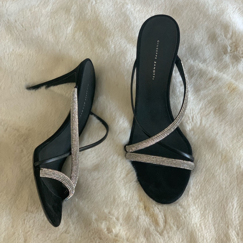 WORN ONCE Giuseppe Zanotti black heels.